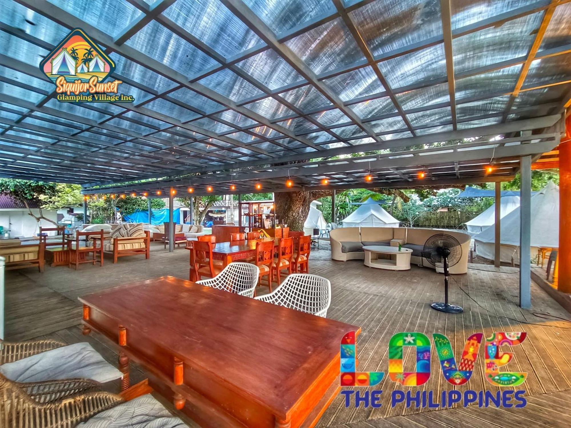 Siquijor Glamping Village サンフアン エクステリア 写真